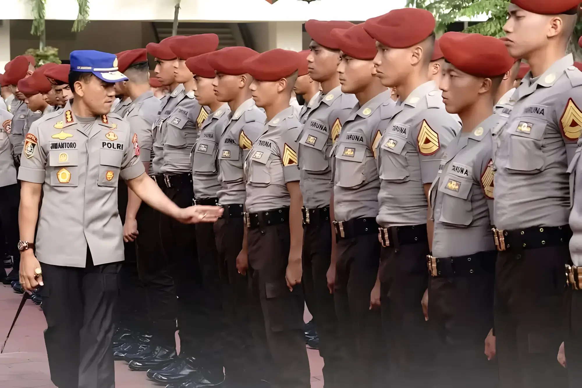 Syarat Fisik